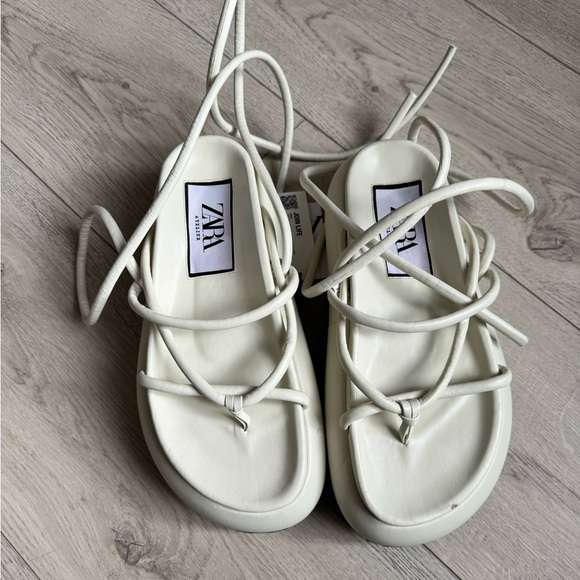 ZARA ATELIER SS 2023 OFF WHITE PLATFORM SANDALS LIMITED EDITION - Picture 2 of 13